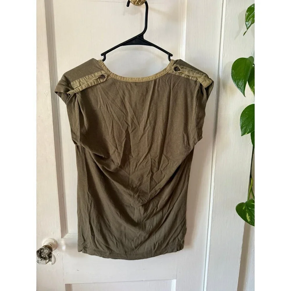 Michael Kors women’s size X-small sleeveless v neck shirt